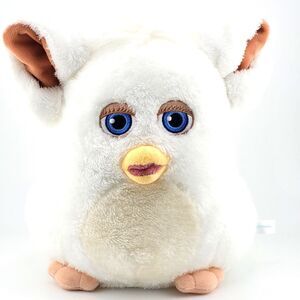 Marshmallow Emoto-Tronic Furby Taito Kuji Last Happy Prize White Plush 2025